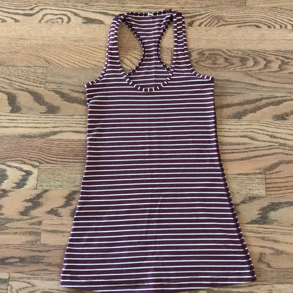 Lululemon racerback workout tee